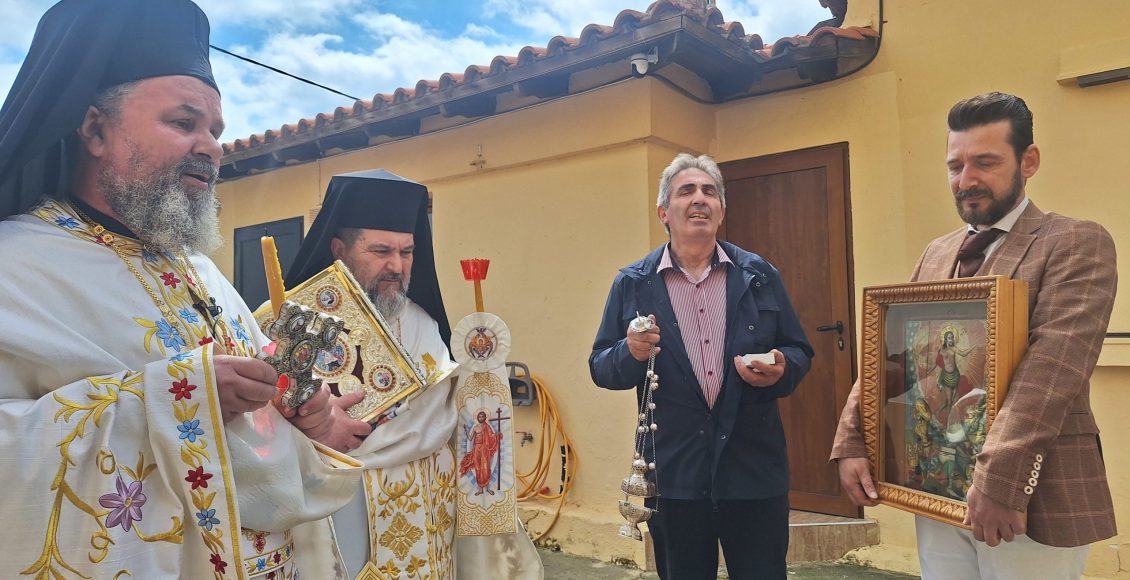 Λιτανεία-της-Ιεράς-Εικόνος-της-Αναστάσεως-στη-Σάρτη-Χαλκιδικής