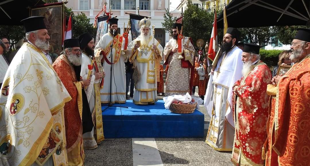 Κάλεσμα-της-ΙΜ.-Σάμου-στη-λιτάνευση-των-Ιερών-Εικόνων-και-Λαβάρων-της-Αναστάσεως-στο-Καρλόβασι