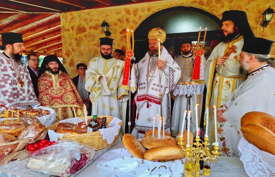 Εορτή-νεοφανών-μαρτύρων-Ραφαήλ,-Νικολάου-και-Ειρήνης-στη-Μητρόπολη-Μαρωνείας