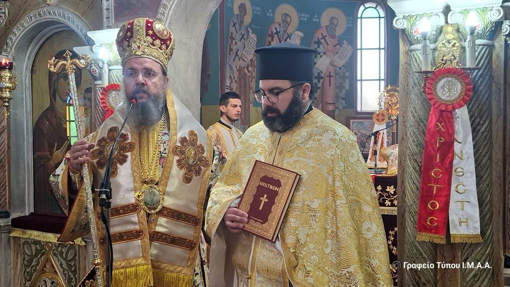 Αιτωλίας-και-Ακαρνανίας-Δαμασκηνός-προς-νέο-Πρεσβύτερο:-«Ο-Ιερεύς-κηρύττει-την-δύναμη-της-Αναστάσεως»