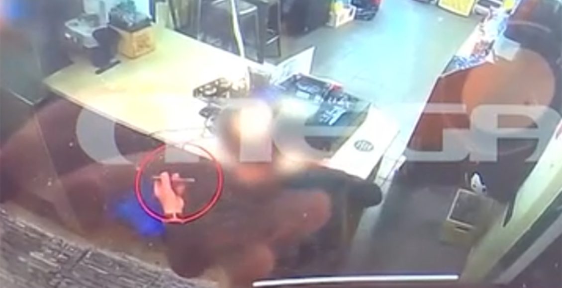 Νέο-βίντεο-ντοκουμέντο:-Η-στιγμή-που-ο-φίλος-της-19χρονης-Μυρτούς-«εξαφανίζει»-το-κινητό-της-–-«Την-είδα-να-παθαίνει-σπασμούς-και-νόμιζα-ότι-κάνει-πλάκα»