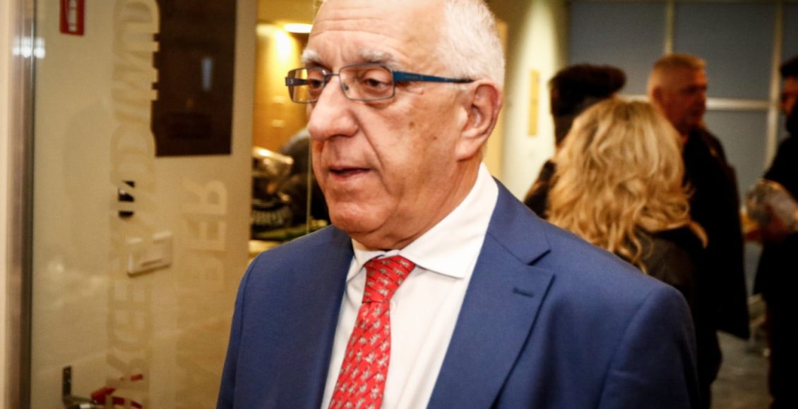 eυχές-για-ταχεία-ανάρρωση-στον-Γιώργο-Μυλωνάκη-από-τον-πρόεδρο-της-Βουλής