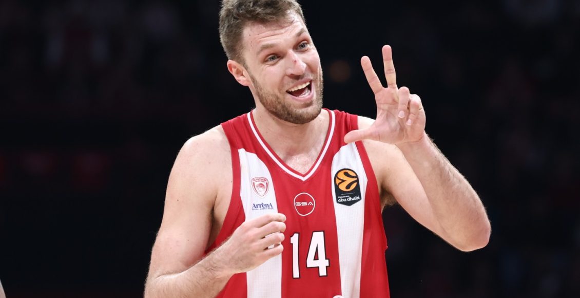 Ολυμπιακός:-Το-βίντεο-της-euroleague-για-τον-Βεζένκοβ-που-αναδείχθηκε-πρώτος-σκόρερ