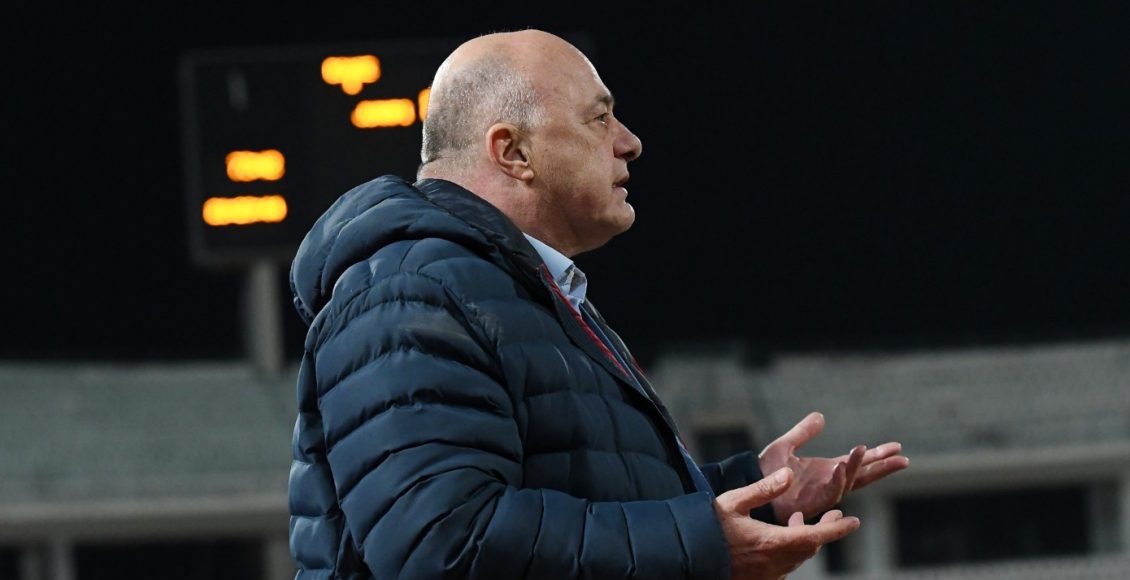 Μπέος-κατά-Λανουά:-Αν-έχεις-λίγη-τσίπα-το-καλοκαίρι-να-μας-αδειάσεις-τη-γωνιά