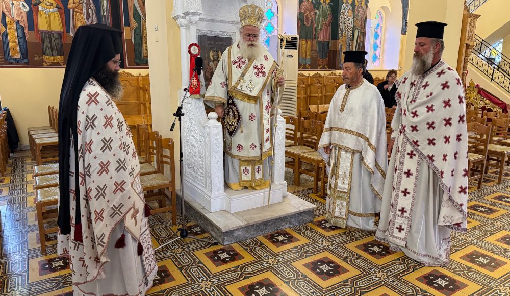 Ιεραπύτνης-Κύριλλος:-Η-Θεοτόκος-είναι-η-Ζωοδόχος-Πηγή-που-ανέβλυσε-το-Ύδωρ-της-Ζωής