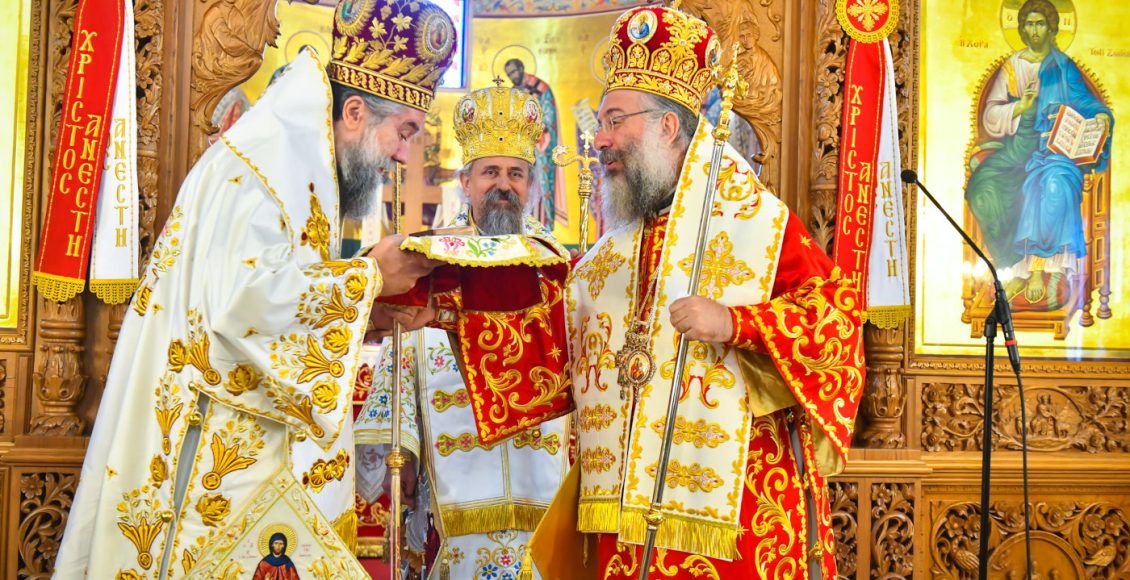 Ρεθύμνης-Πρόδρομος:-«Το-Καρπενήσι,-σήμερα,-την-Κρήτη-ανταμώνει-και-στην-Μακεδονία-μας-τις-προσευχές-ενώνει»