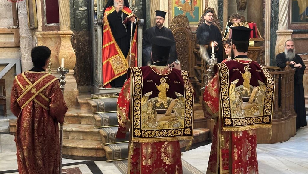 Η-Κυριακή-του-Θωμά-στον-Πανίερο-Ναό-της-Αναστάσεως