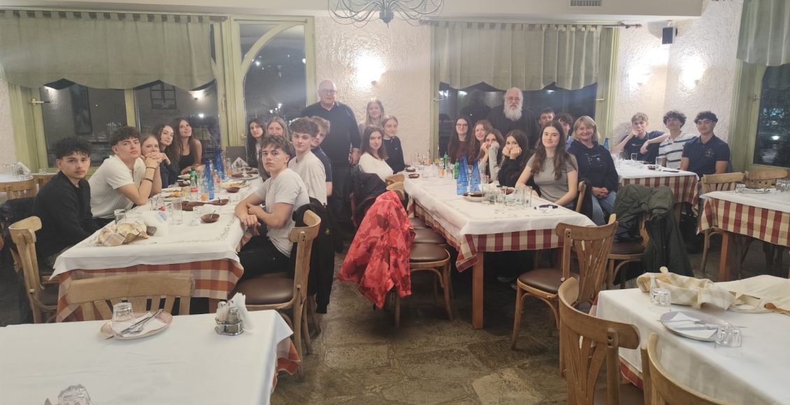 o-Επίσκοπος-Πολυστύλου-υποδέχθηκε-μαθητές-του-Ευρωπαικού-Σχολείου-Βρυξελλών-3