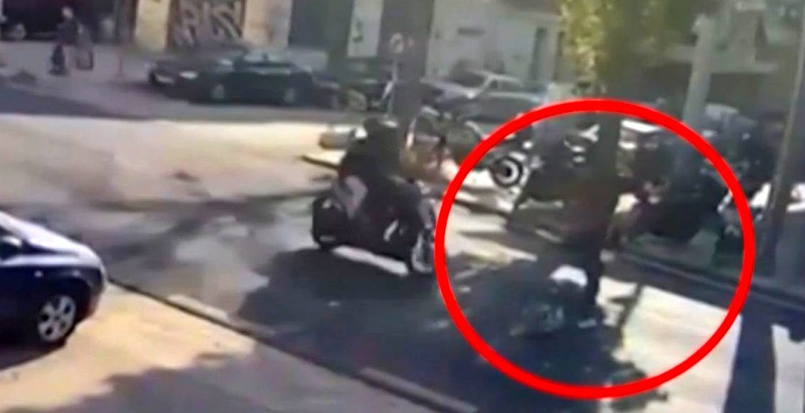 Θετική-εξέλιξη-της-υγείας-της-16χρονης-που-παρασύρθηκε-από-μηχανή-στη-Λιοσίων-–-Αποσωληνώθηκε-και-αναπνέει-χωρίς-μηχανική-υποστήριξη