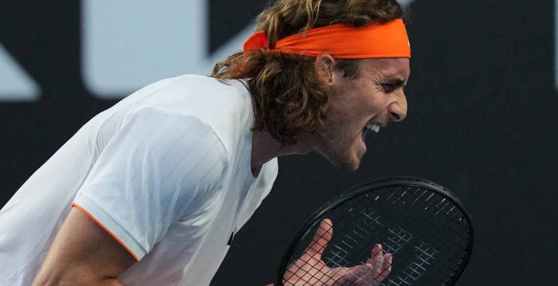 «Ξέφυγε»-ο-Τσιτσιπάς:-Τα…-γαλλικά-προς-το-δικό-του-box-στον-αγώνα-με-τον-Κίπσον