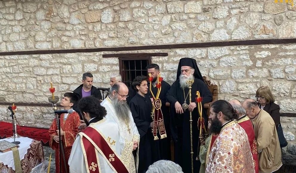 Μητροπολίτης-Άρτης:-“Το-Ευαγγέλιο-δεν-είναι-θεωρία,-αλλά-επιλογή-ζωής”