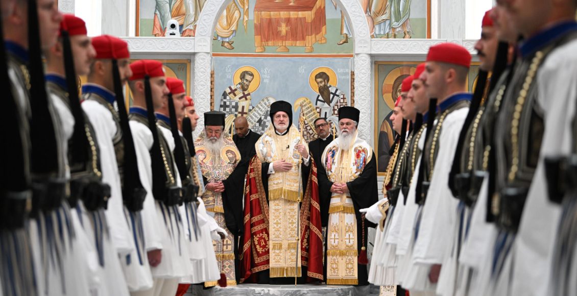 205-χρόνια-από-την-Διακήρυξη-της-Ανεξαρτησίας-της-Ελλάδας:-Στον-Άγ-Νικόλαο-Ν.Υόρκης-η-Προεδρική-Φρουρά-–-Η-ελληνική-σημαία-υψώθηκε-στο-bowling-green