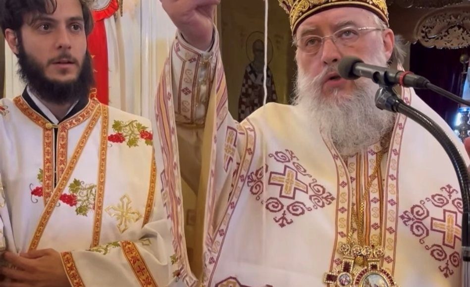 Χειροτονία-νέου-Διακόνου-στην-Αγία-Παρασκευή-Καπανδριτίου