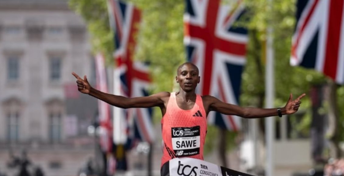 «Τσάι-και-δύο-φέτες-ψωμί»:-Η-απίθανη-διατροφή-του-Σάουε-πίσω-από-το-ιστορικό-ρεκόρ-στον-Μαραθώνιο-Λονδίνου