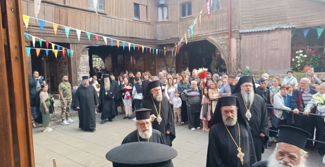 Λαμπρός-εορτασμός-στον-Ταξιάρχη-Μανταμάδου-–-Σερρών-Θεολόγος:-«Άνοιξη-ψυχών-και-ελπίδων»