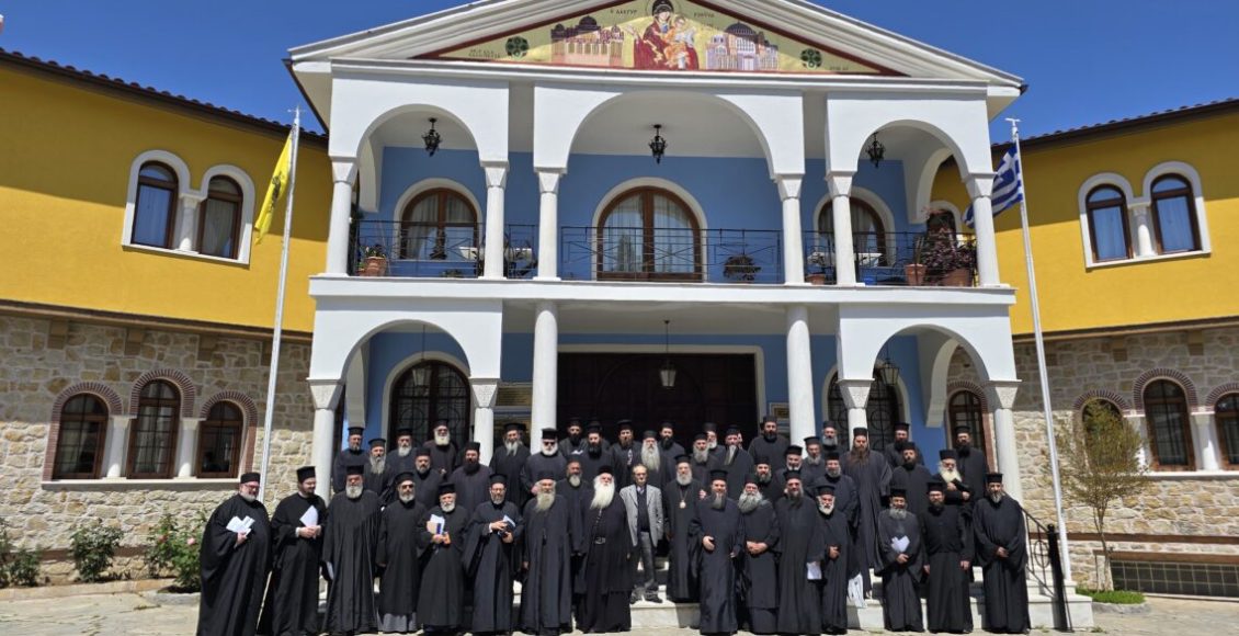 Ο-Καθηγητής-Παναγιώτης-Σκαλτσής-στην-Β’-Ιερατική-Σύναξη-της-Μητρόπολης-Ιερισσού