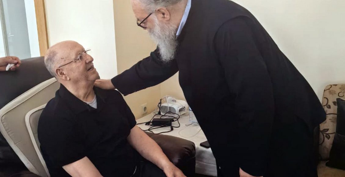 Ο-Πατριάρχης-Αντιοχείας-επισκέφθηκε-τον-π.-Δημήτριο-Γιλντιρίμ,-εφημέριο-της-ενορίας-Αλεξανδρέττας