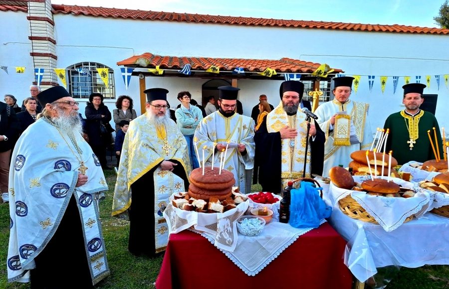 Η-εορτή-του-Ευαγγελιστή-Μάρκου-στη-Μητρόπολη-Μαρωνείας-και-Κομοτηνής