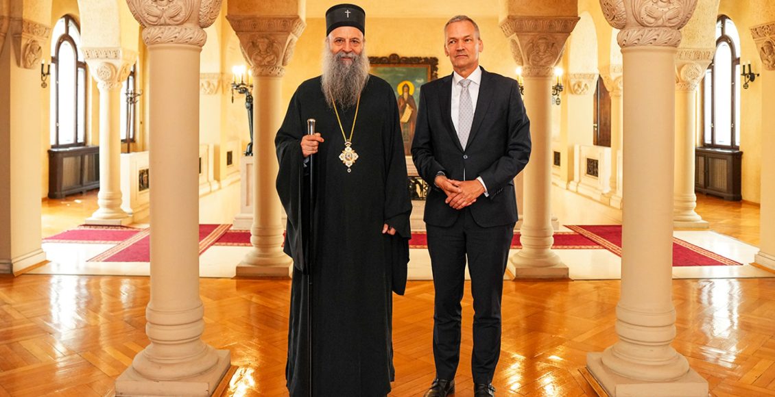 Ο-Πατριάρχης-Σερβίας-συνομίλησε-με-τον-Πρέσβη-του-Βασιλείου-των-Κάτω-Χωρών