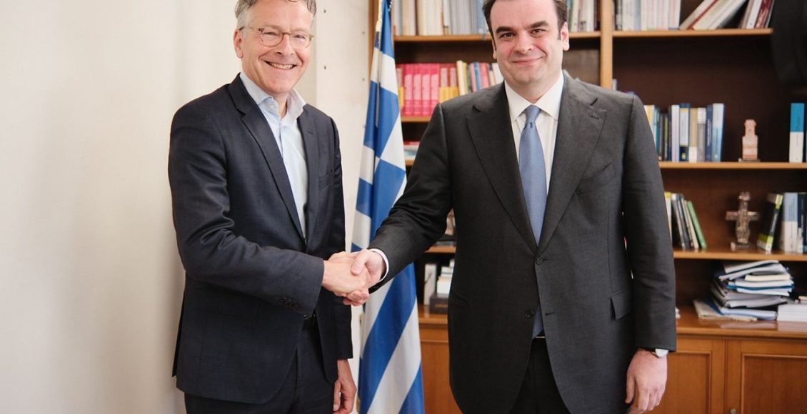 Ντάισελμπλουμ:-«Με-κάνει-περήφανο-ότι-ο-Έλληνας-υπουργός-Οικονομικών-προεδρεύει-πλέον-του-eurogroup»