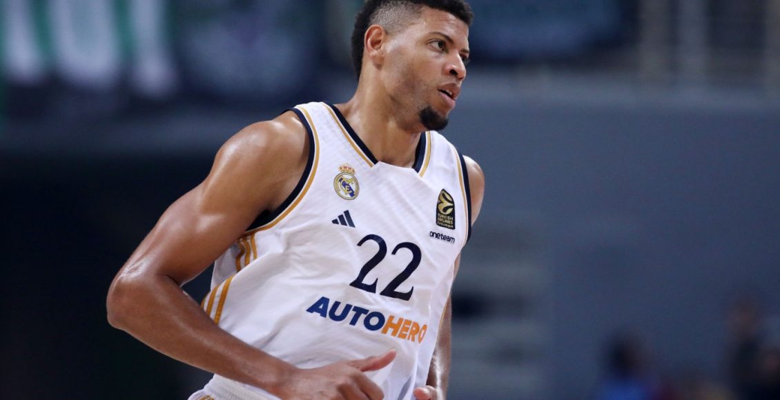 Ταβάρες:-Η-αποθέωση-στον-Ολυμπιακό-και-η-ερώτηση-για-τον-Διαμαντίδη