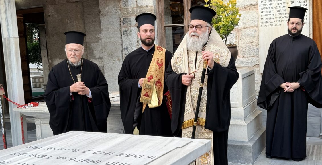 Ο-Πατριάρχης-Αντιοχείας-τέλεσε-Τρισάγιο-για-τους-Οικουμενικούς-Πατριάρχες