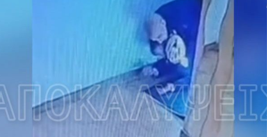 Αστυνομικός-στον-Κολωνό-βρήκε-διαρρήκτη-στην-πολυκατοικία-του-και-πάλεψαν-άγρια-–-Δείτε-βίντεο