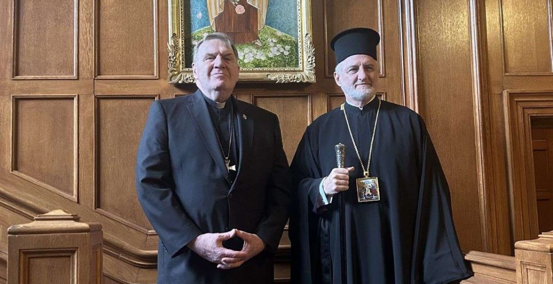 Ο-Αμερικής-Ελπιδοφόρος-επισκέφθηκε-τον-Ρωμαιοκαθολικό-Αρχιεπίσκοπο-του-newark