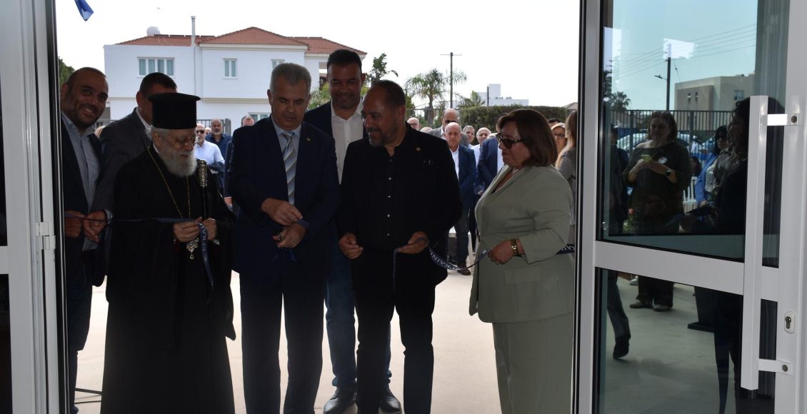 Εγκαινιάστηκε-το-αναδομημένο-Γυμνάσιο-Παραλιμνίου
