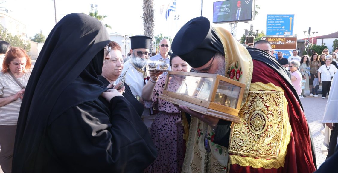 Υποδοχή-Ιερού-Λειψάνου-του-Αγίου-Νεκταρίου-στην-Ιερά-Μητρόπολη-Ταμασού
