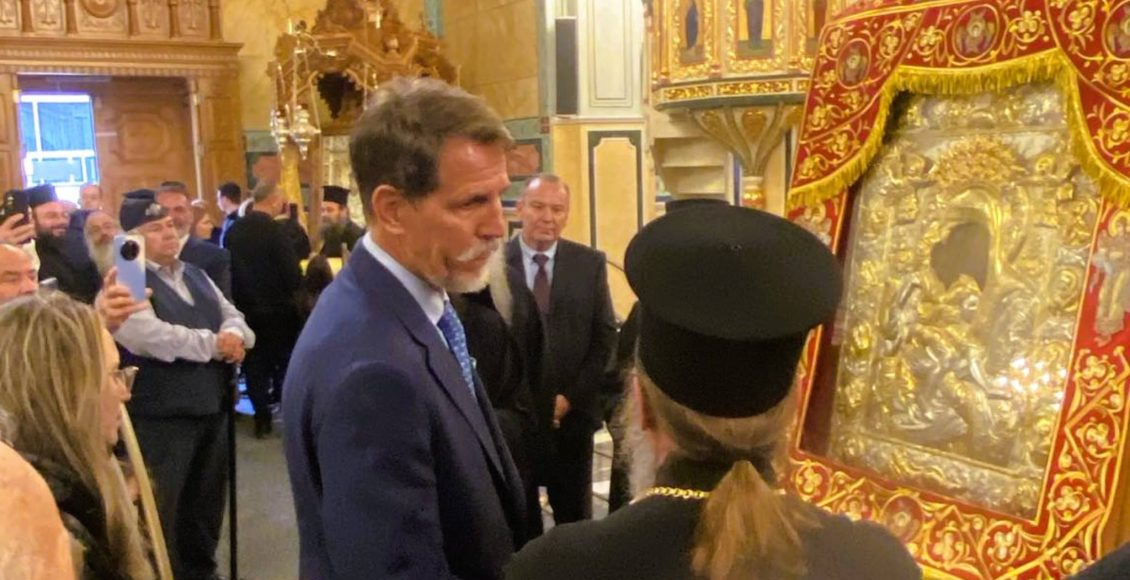 Μεσολόγγι:-Ο-Παύλος-Ντε-Γκρες-προσκύνησε-την-Ιερά-Εικόνα-της-Παναγίας-«Άξιον-Εστί»