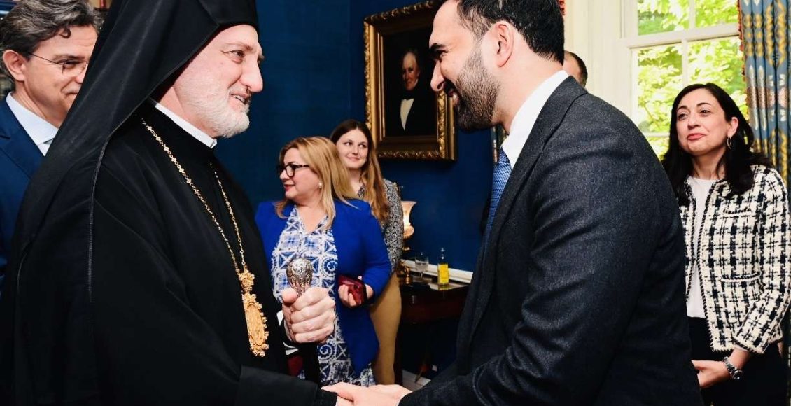 Δεξίωση-για-τον-εορτασμό-της-205ης-επετείου-της-Ελληνικής-Ανεξαρτησίας-στο-gracie-mansion