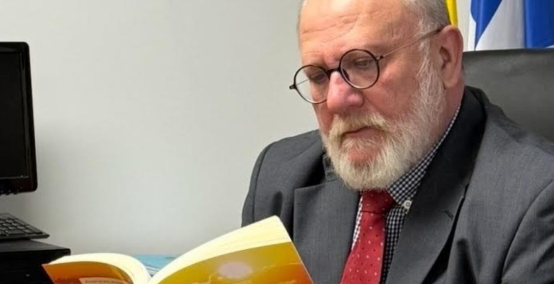 Παρουσίαση-του-βιβλίου-«Ανάσες-μιας-άηχης-σιωπής»-του-Γιώργου-Βασιλείου-στο-Αγρίνιο