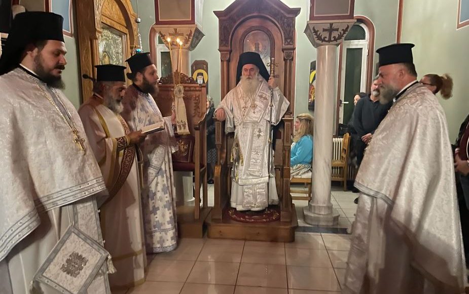 Με-Ιερά-Αγρυπνία-εορτάστηκε-η-Μεσοπεντηκοστή-στην-Μητρόπολη-Κορίνθου