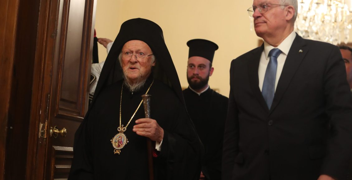 Οικουμενικός-Πατριάρχης-από-Προεδρικό-Μέγαρο:-Η-κατάρα-του-εθνοφυλετισμού,-δυστυχώς,-διασπά-την-ενότητα-της-Ορθοδοξίας