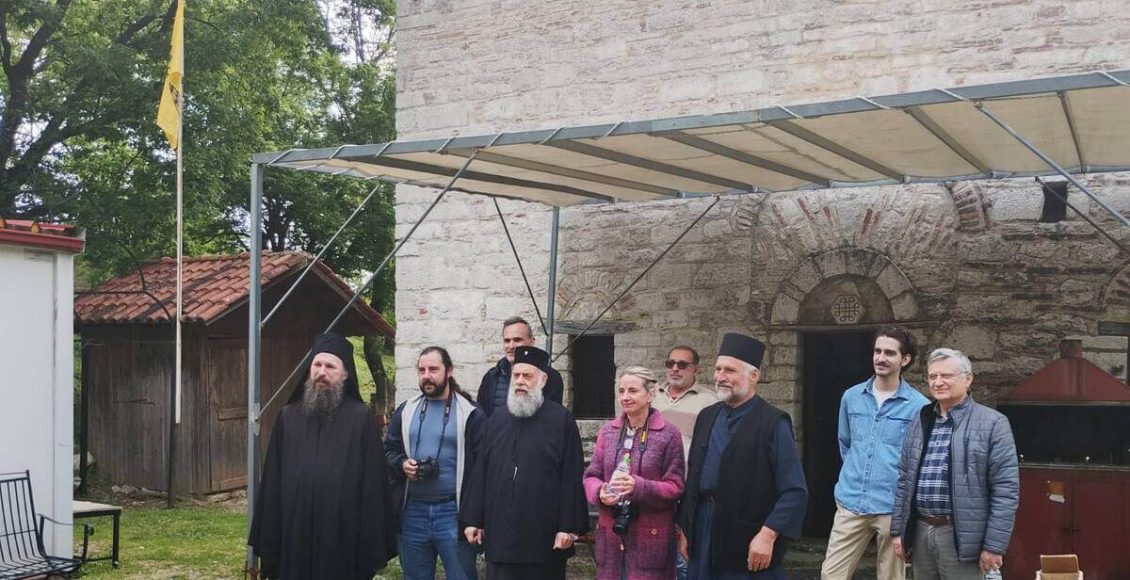 Αυτοψία-του-Μητροπολίτη-Θεσσαλιώτιδος-στην-Ιερά-Μονή-Πέτρας-Καταφυγίου