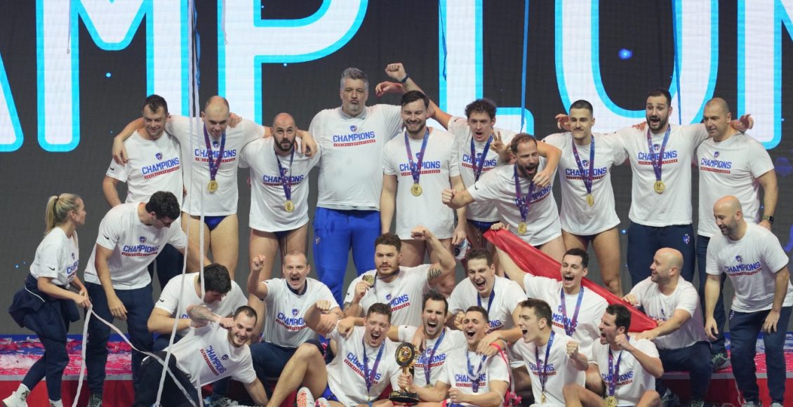 Χαμός-στην-εθνική-Σερβίας:-11-πολίστες-ανακοίνωσαν-την-αποχώρησή-τους