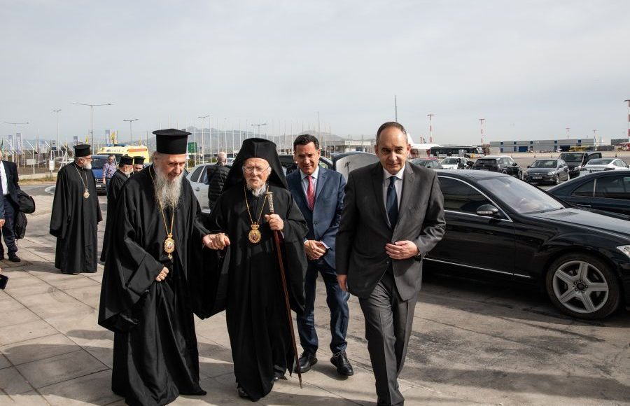 Αναχώρησε-για-την-Κωνσταντινούπολη-ο-Οικουμενικός-Πατριάρχης