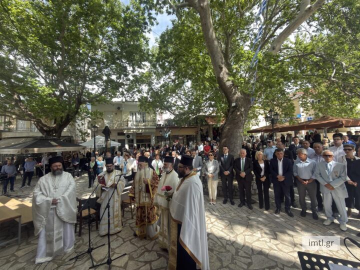 Ο-Θηβών-Γεώργιος-στην-εκδήλωση-για-τα-83-χρόνια-από-το-ολοκαύτωμα-της-Δαύλειας