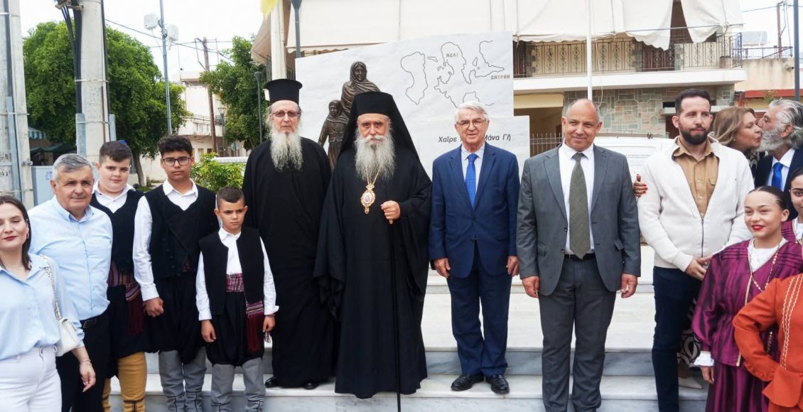Τον-Αρχιεπίσκοπο-Σινά-τίμησε-ο-Προοδευτικός-και-Πολιτιστικός-Σύλλογος-«Άγιος-Ιωάννης-ο-Θεολόγος»