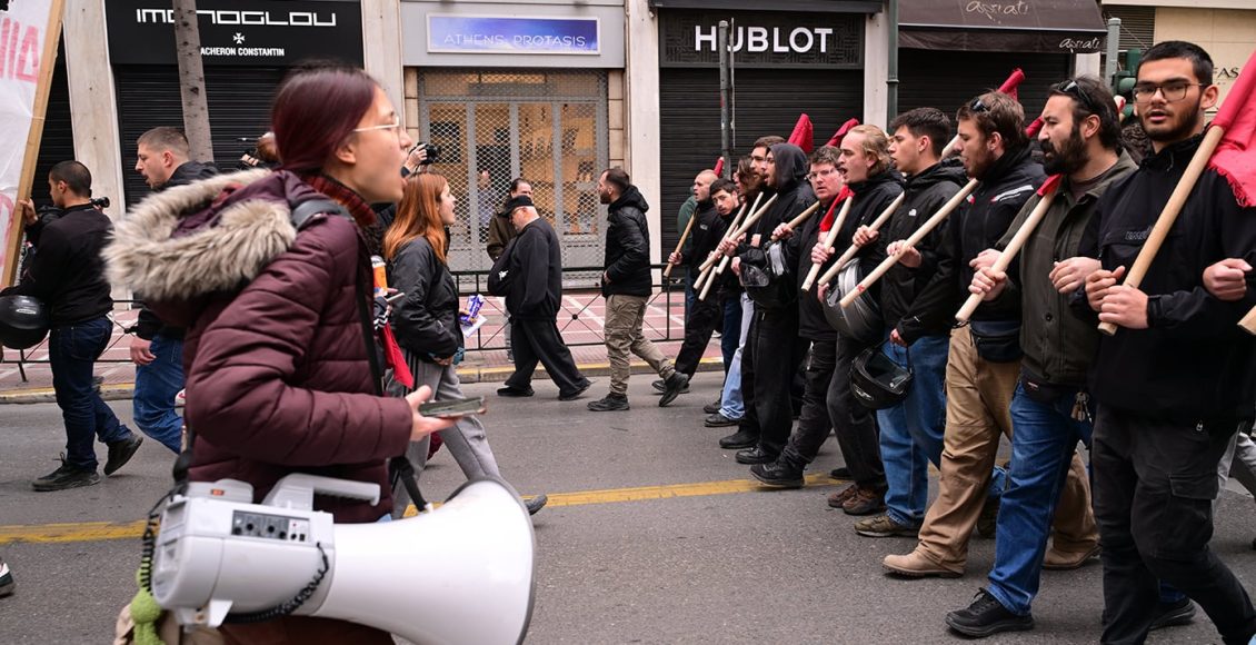 Εικοσιτετράωρη-απεργία-της-ΑΔΕΔΥ-για-σήμερα-–-Τι-διεκδικεί