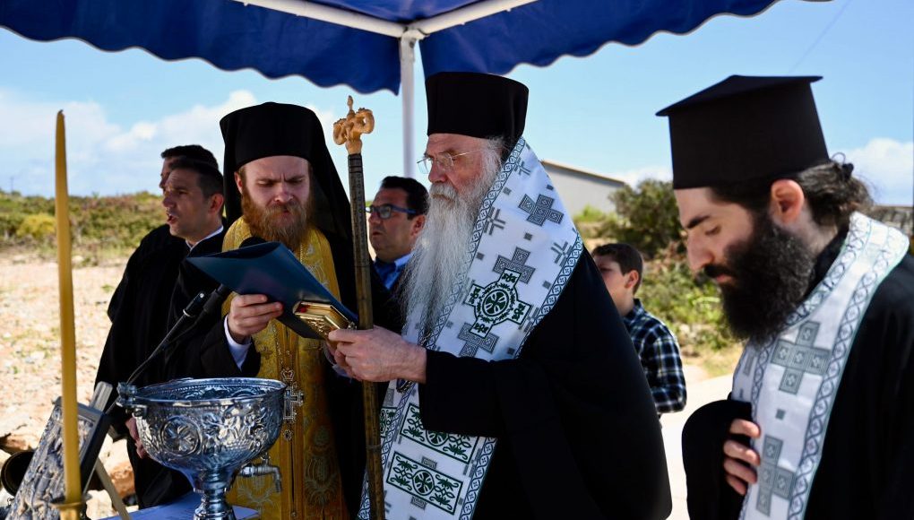 Ο-Μεσογαίας-Νικόλαος-στα-εγκαίνια-νέων-Στρατιωτικών-Οικημάτων-στο-Αγαθονήσι