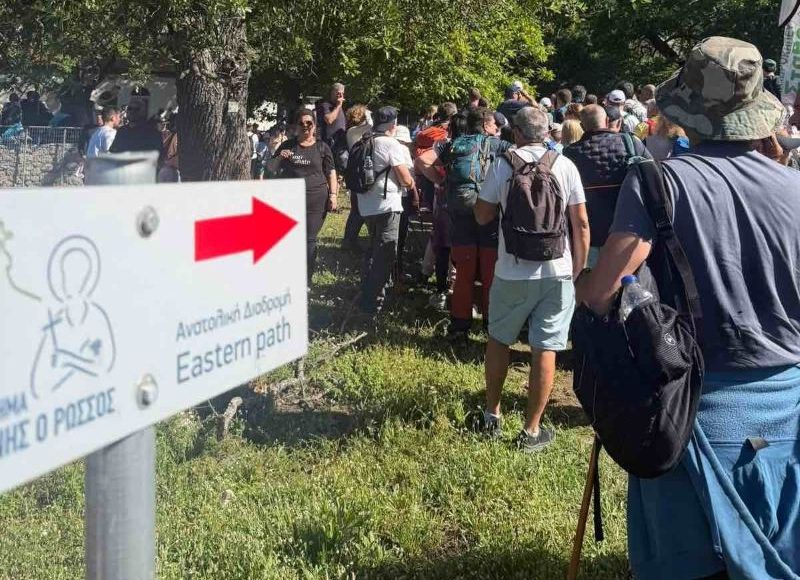Περισσότεροι-από-2.500-πεζοπόροι-προσκυνητές-στον-Όσιο-Ιωάννη-τον-Ρώσο