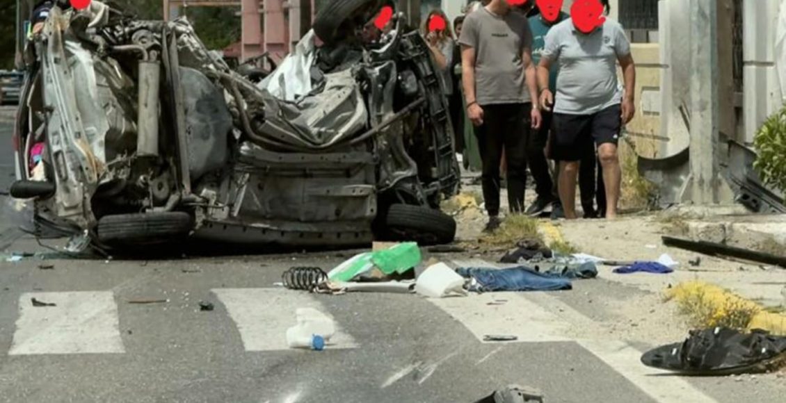Ποινική-δίωξη-σε-βάρος-του-44χρονου-οδηγού-για-τον-θάνατο-μητέρας-και-κόρης-στη-Ρόδο-–-Καρέ-καρέ-η-στιγμή-του-σοκαριστικού-τροχαίου