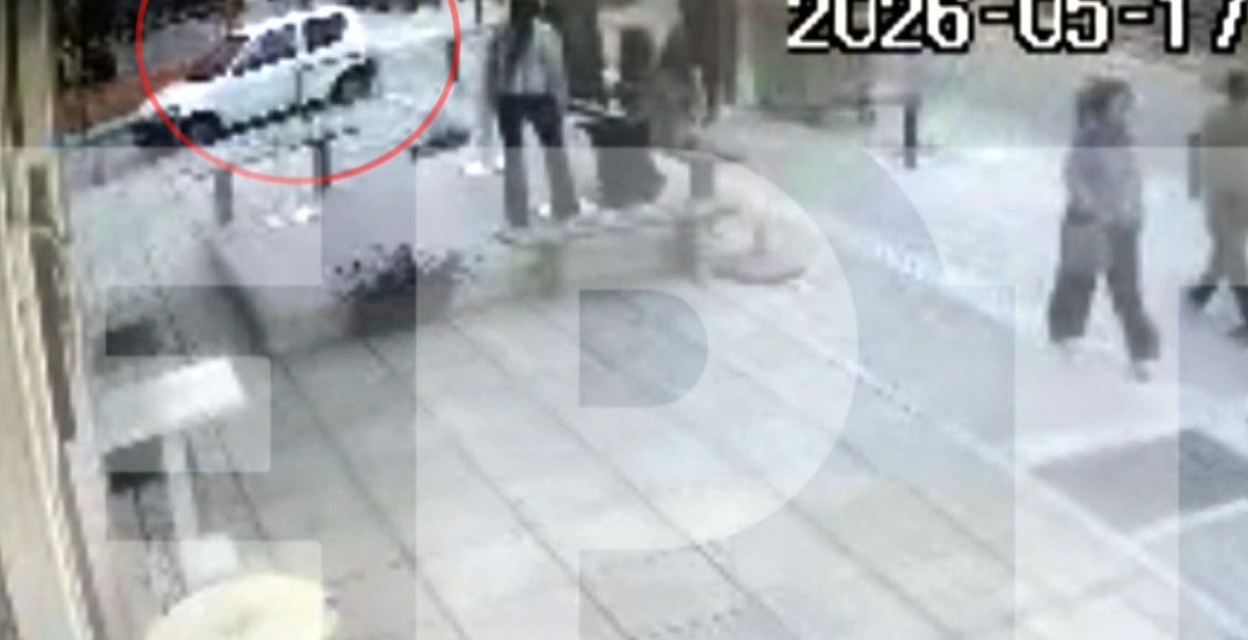 Βίντεο-ντοκουμέντο-από-την-απρόκλητη-επίθεση-νεαρών-σε-22χρονο-στη-Θεσσαλονίκη-–-Τον-έβρεχαν,-τον-χτυπούσαν-και-τον-χλεύαζαν
