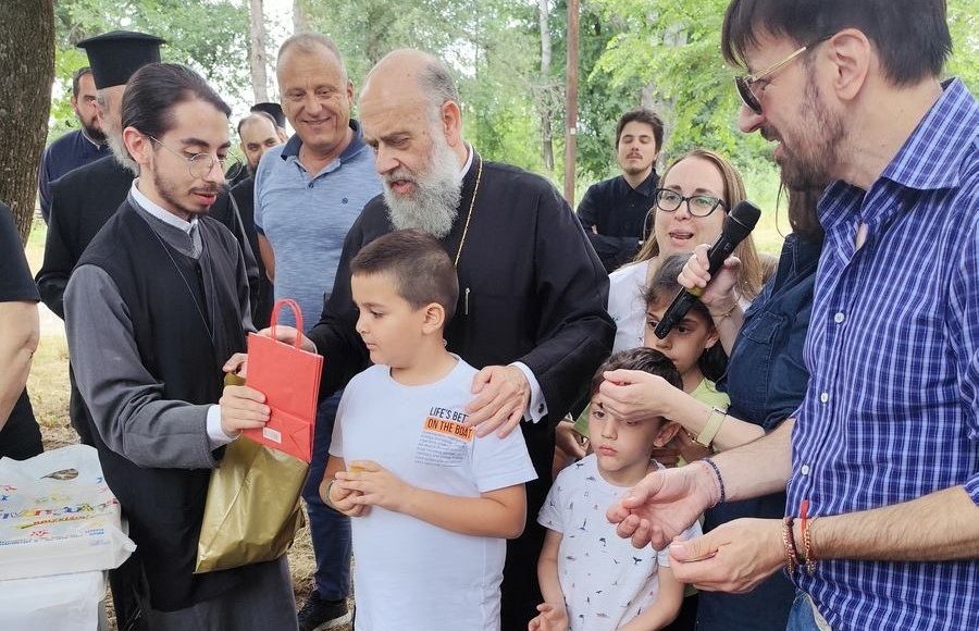 Με-χαρά-και-αναστάσιμη-ελπίδα-η-λήξη-της-Κατηχητικής-Χρονιάς-της-Μητροπόλεως-Θεσσαλιώτιδος