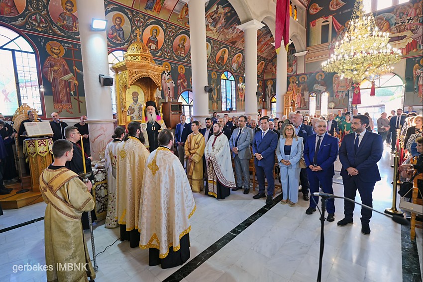 Πανηγυρικός-Εσπερινός-στον-Ιερό-Ναό-των-Αγίων-Κωνσταντίνου-και-Ελένης-Βεροίας