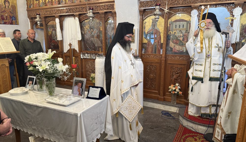 Αρχιερατική-Θεία-Λειτουργία-και-Μνημόσυνα-στην-Ενορία-Σχινοκαψάλων-Ιεράπετρας