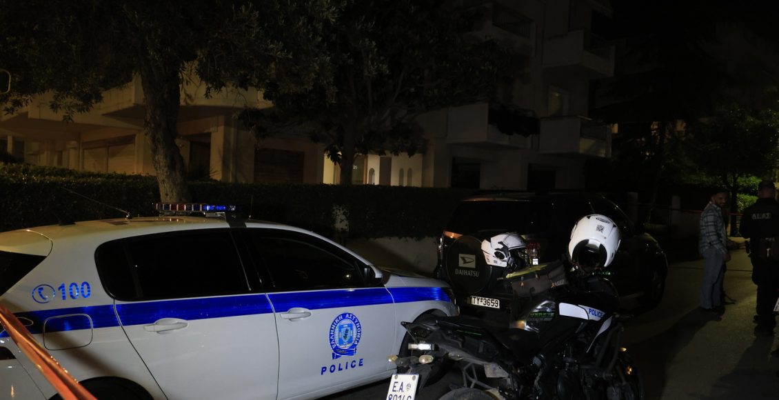 Ερωτήματα-για-την-τραγωδία-στον-Χολαργό-–-Ο-πυροβολισμός-της-γυναίκας,-η-αυτοκτονία-του-άνδρα-και-το-θέαμα-που-αντίκρισαν-οι-αστυνομικοί