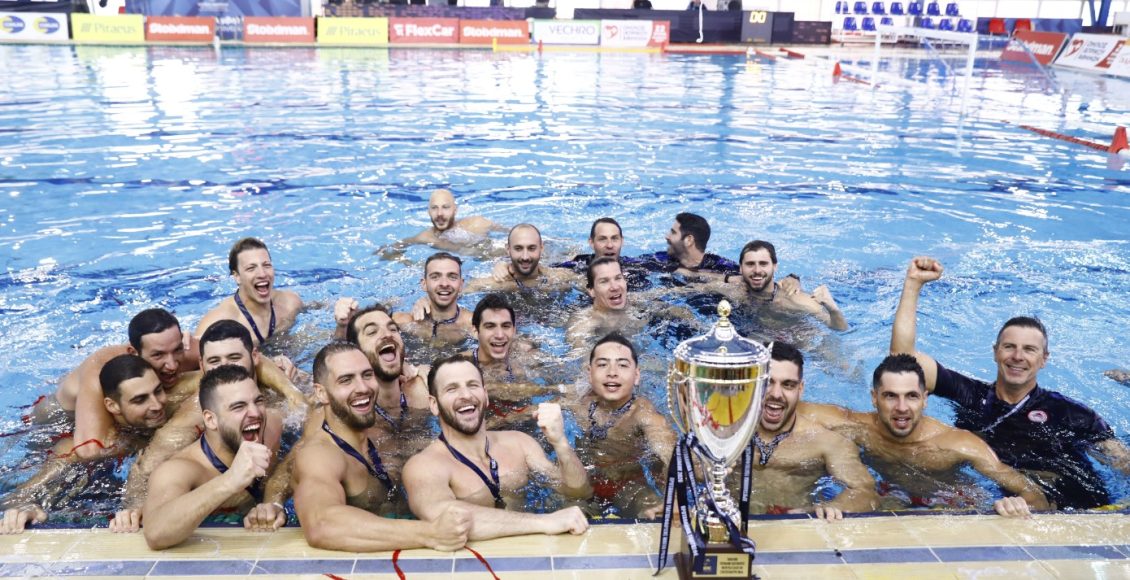 Ολυμπιακός-–-Παναθηναϊκός-17-12:-Πήρε-με…-σκούπα-το-40ο-πρωτάθλημα-της-ιστορίας-του